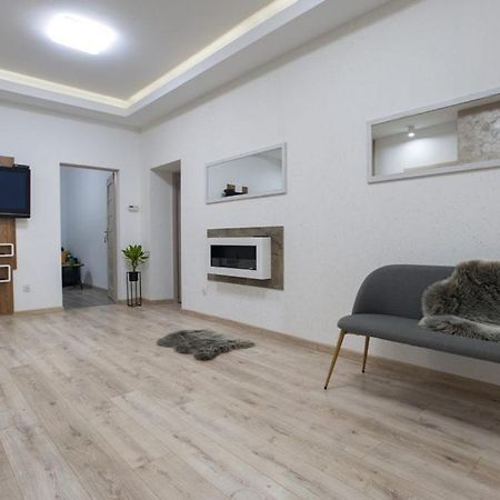 Apartamenty Pod Fortami Przemyśl Esterno foto